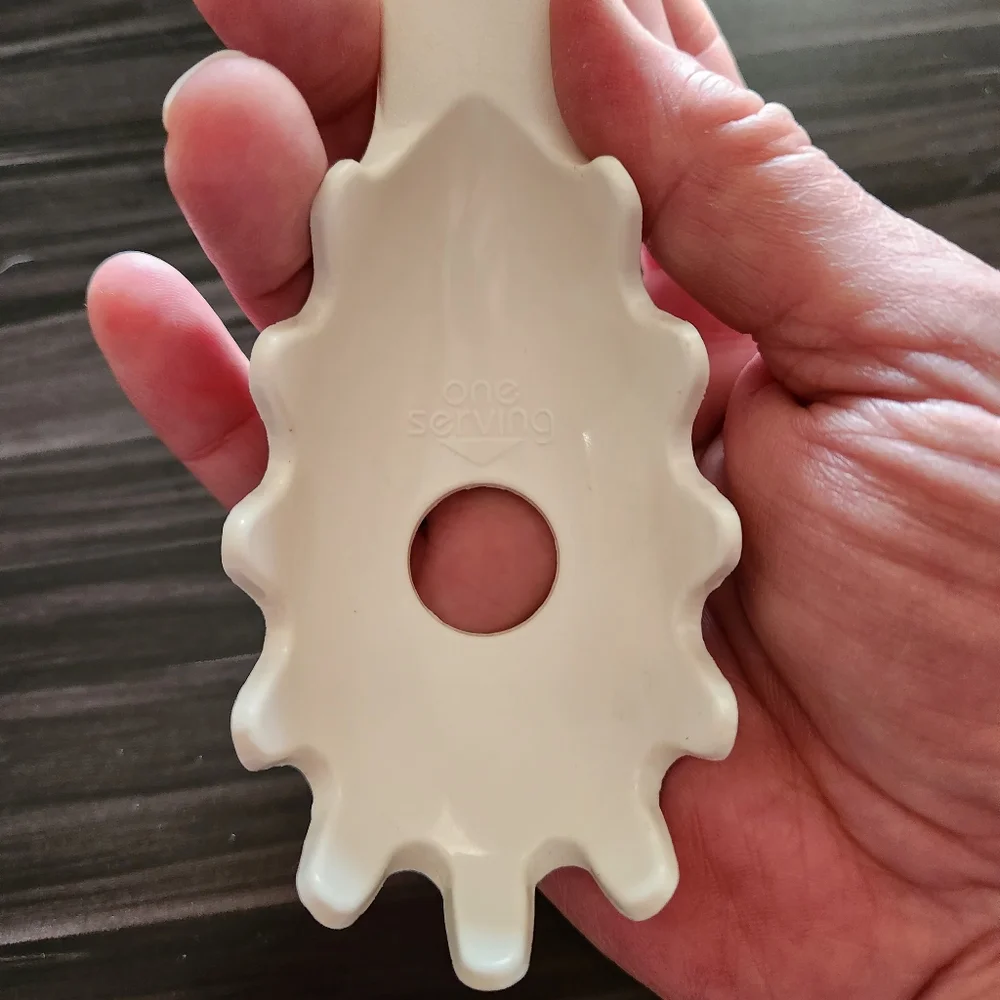 N/A rubbermaid pasta